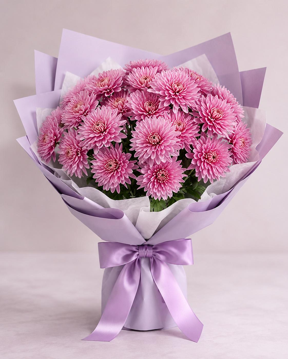 Fresh pink chrysanthemum flower bouquet from Trelluna