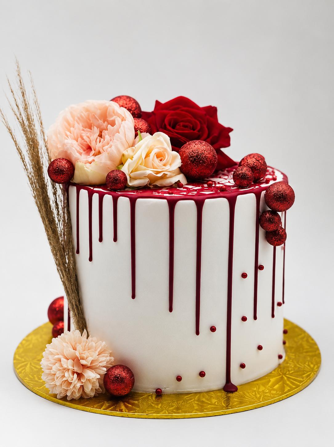 8-inch cake for birthdays, celebrations and special occasions from Trelluna