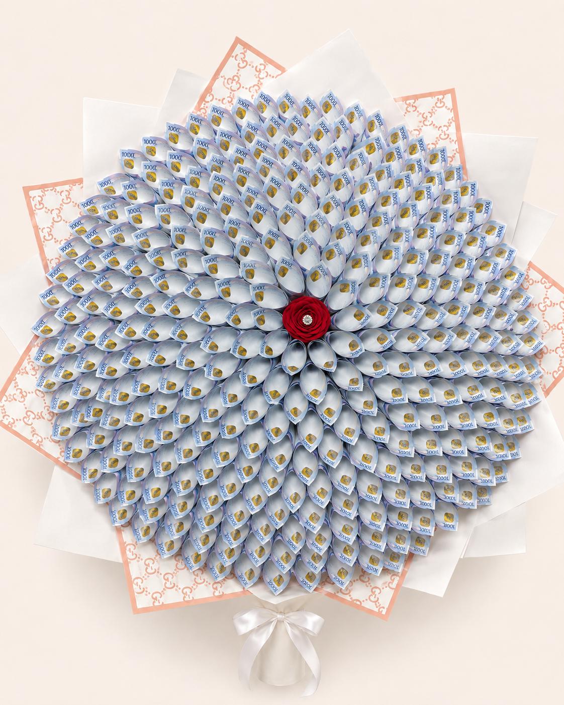 ₦200,000 money bouquet arranged with Nigerian naira notes and elegant decorative wrapping for special gifting in Lagos