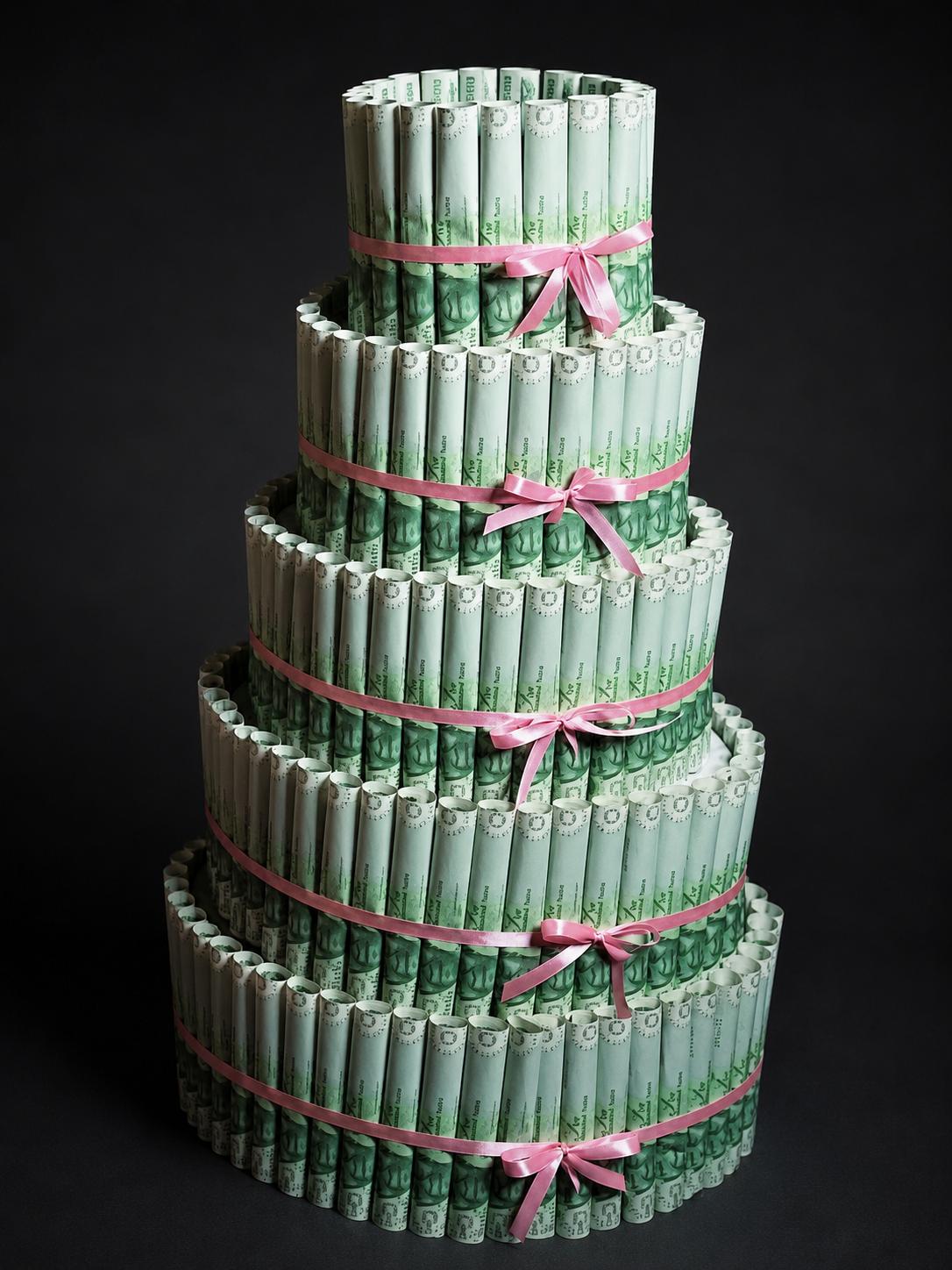 ₦100,000 money tower gift beautifully arranged for a birthday or special celebration