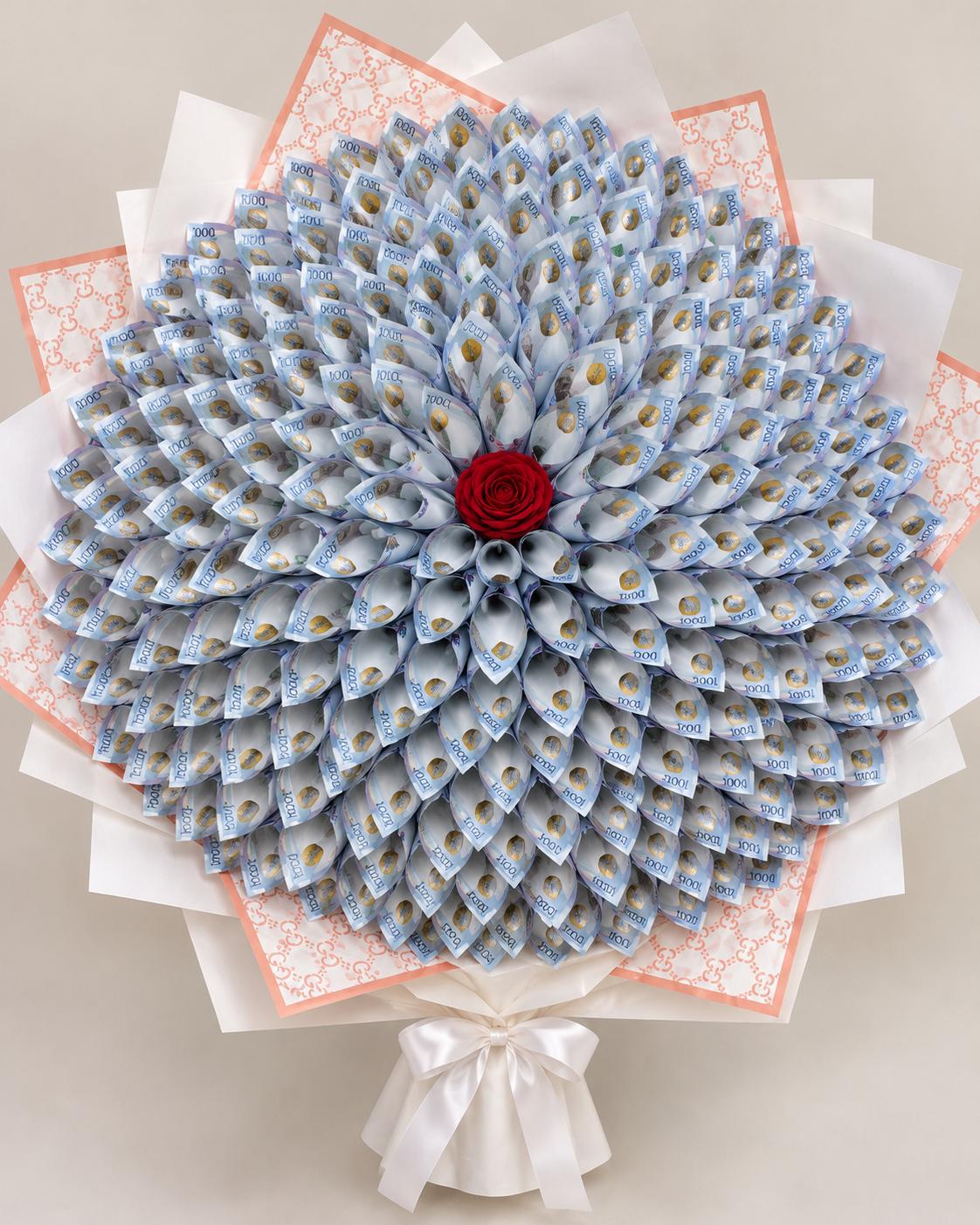 ₦500,000 money bouquet arranged with Nigerian naira notes and elegant decorative wrapping for special gifting in Lagos